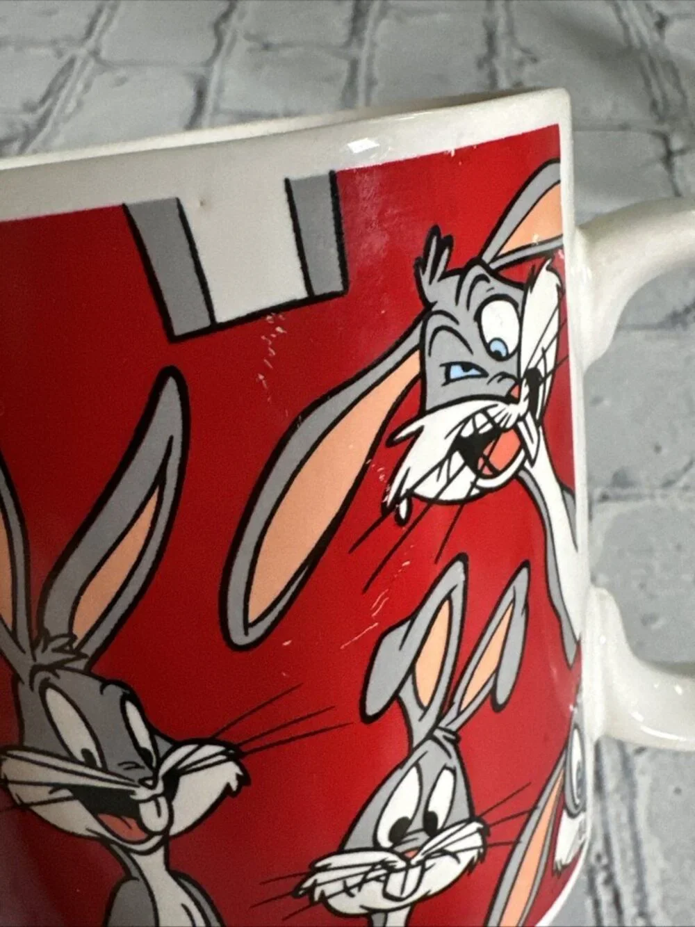 N/A vtg looney
